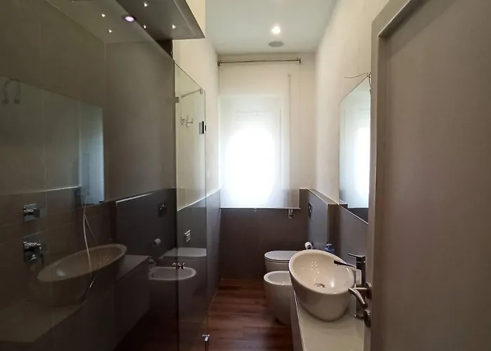 Carneval And Tuscany *